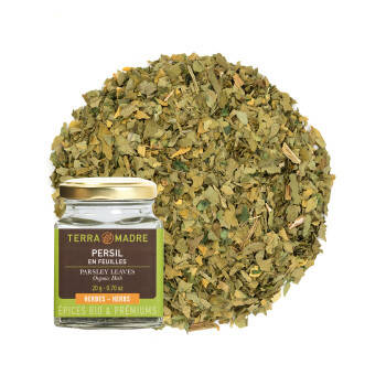 Organic parsley leaves