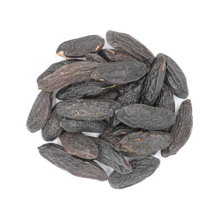 Organic whole Tonka beans - Organic Brazilian beans Organic whole Tonka beans - Organic Brazilian beans