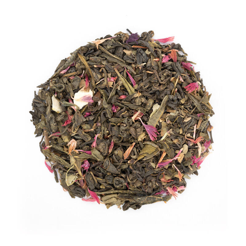 Organic green tea with basil and strawberry - Strawberries with basil