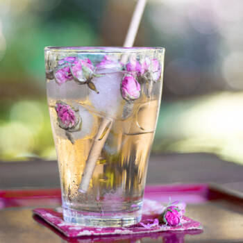 Rose buds - Damask roses