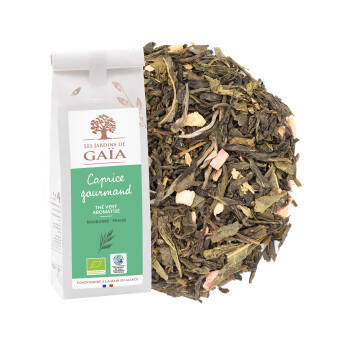 Green tea with rhubarb and strawberry - Whimsical treat