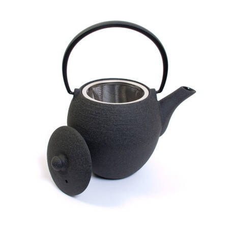Théière en fonte Mayu - 0.55 L - Grise avec anse noire en aluminium Théière en fonte Mayu - 0.55 L - Grise avec anse noire en aluminium