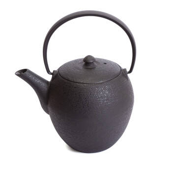 Mayu cast iron teapot - 0.55 L - Black with black aluminium handle
