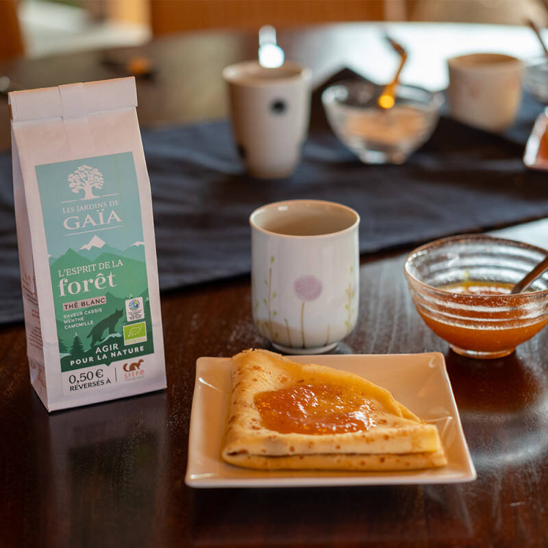 Thé blanc bio saveur cassis menthe camomille - L'Esprit de la forêt