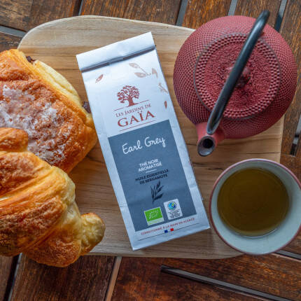 Thé noir à la bergamote Earl Grey au petit déjeuner
			                    