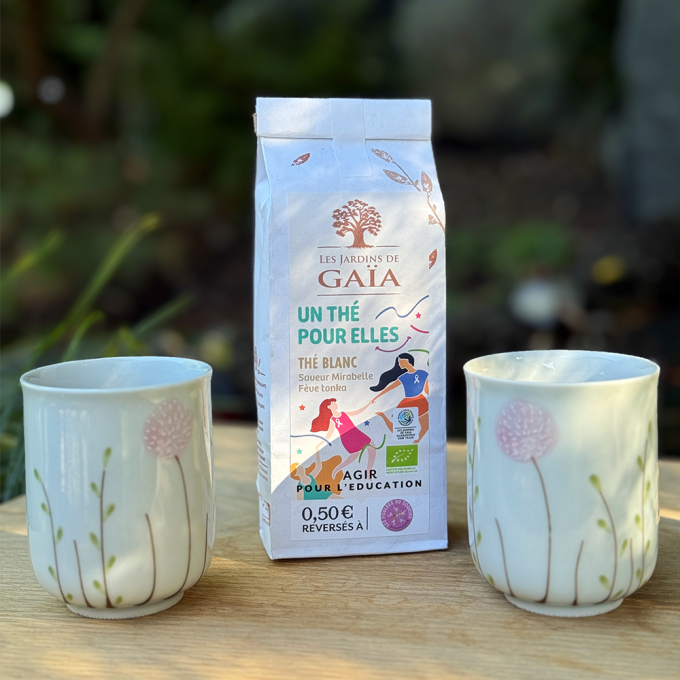 Sachet d'Un thé pour elles avec 2 tasses - Ambiance
			                    